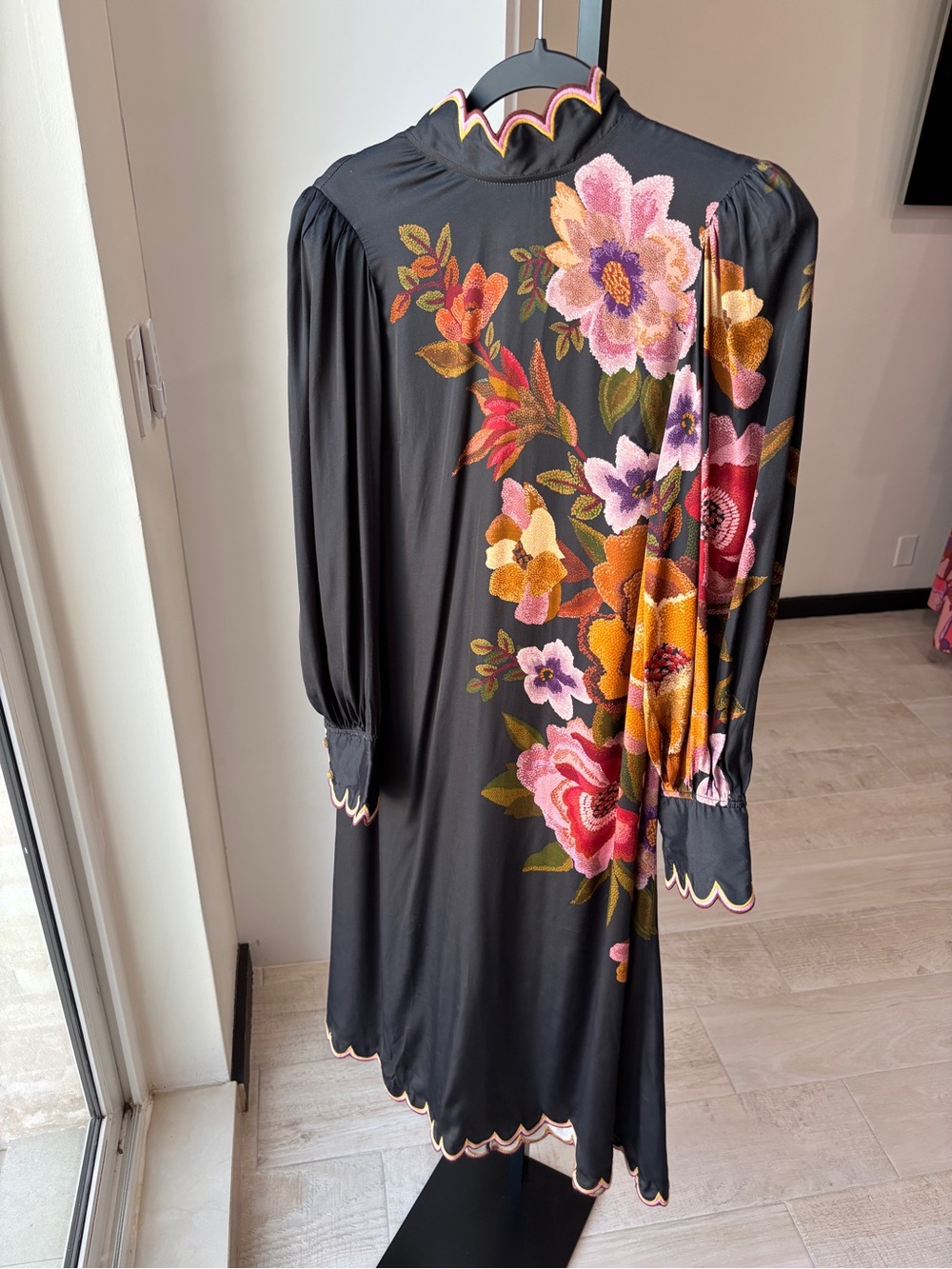 Farm Rio: Black Chenille Flowers Midi Dress - Picture 8 of 9